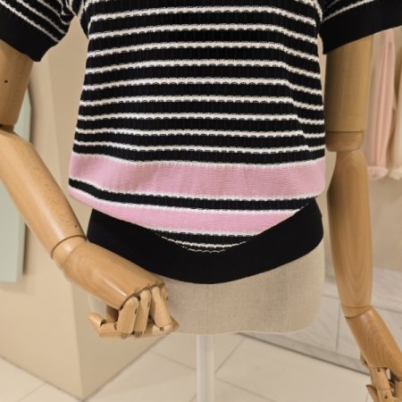 스트라이프 라운드 니트