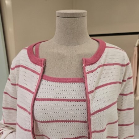 나시세트 펀칭 집업 니트가디건