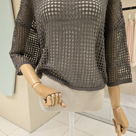 브이넥 캡슐 스카시 니트