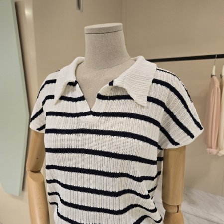 베네핏 스트라이프 카라니트