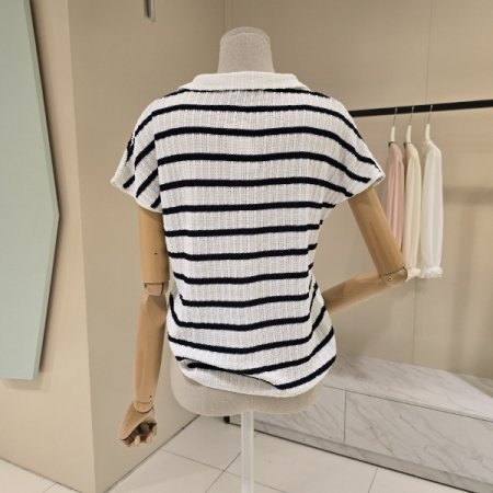 베네핏 스트라이프 카라니트