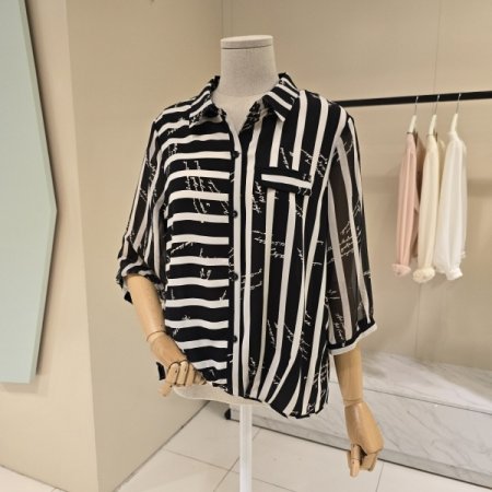 지브레더 카라 시폰블라우스