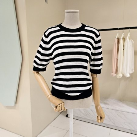 스트라이프 라운드 니트