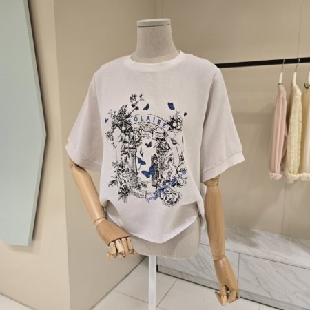 나비 프린팅 티 블라우스