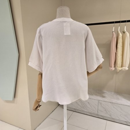 나비 프린팅 티 블라우스