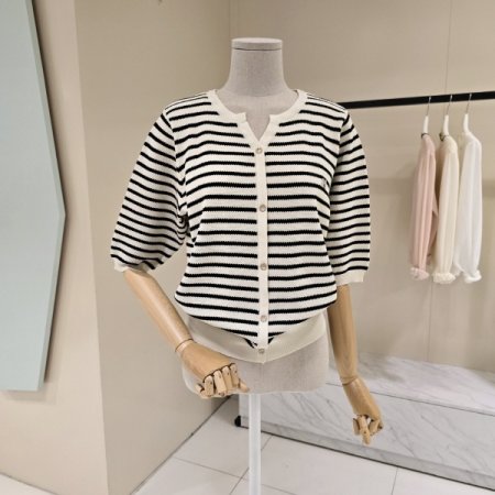 큐빅단추 단가라 니트