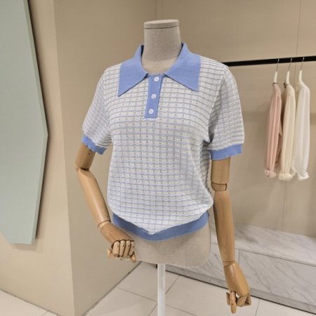 카라넥 물결 펀칭 니트