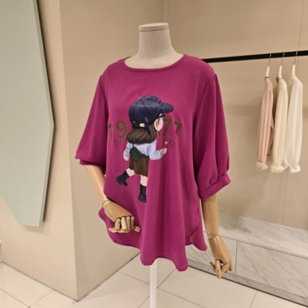 언발 뒷모습 라운드 티셔츠