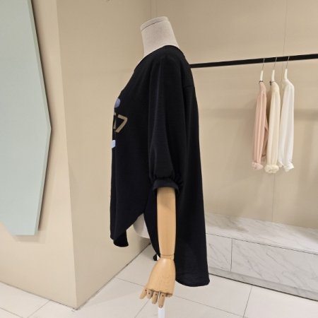 루즈핏 언발 뒷모습 라운드 티셔츠