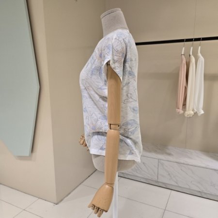 꽃나염 캡소매 라운드 니트