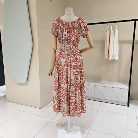 오프숄더 밴딩 프린트 롱 원피스