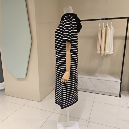 단가라 후드 니트 원피스