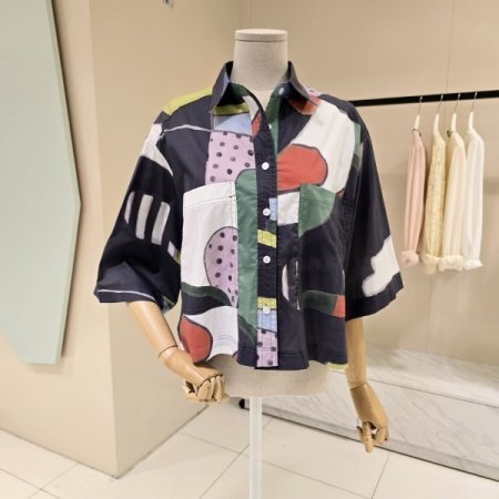 포켓 나염 루즈핏 크롭셔츠