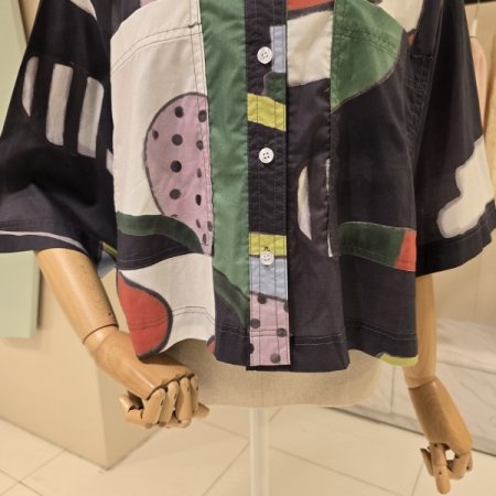 포켓 나염 루즈핏 크롭셔츠