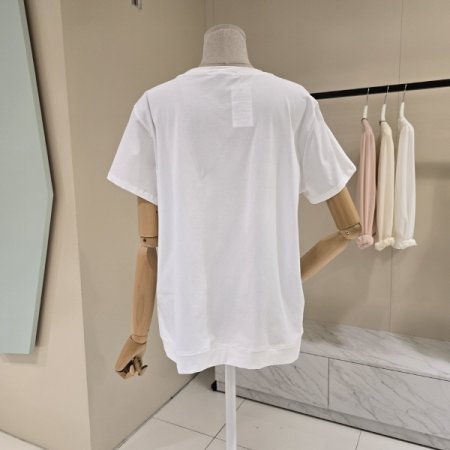 플라워 레터링 라운드 티셔츠