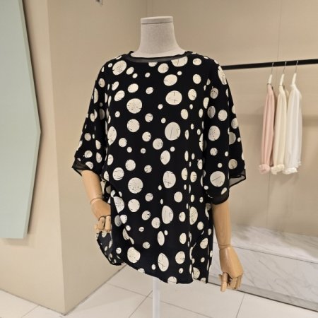 믹스동굴 언발 박시핏 블라우스