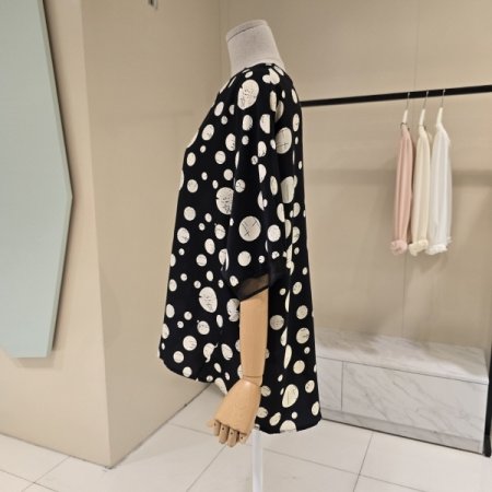 믹스동굴 언발 박시핏 블라우스