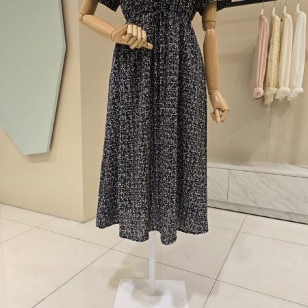 스트링 프린트 카라 원피스