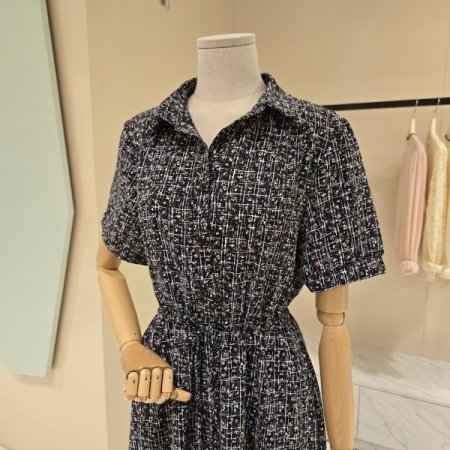 스트링 프린트 카라 원피스