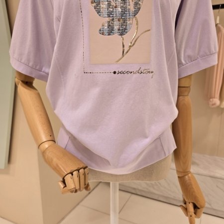 그린티 라운드 티셔츠