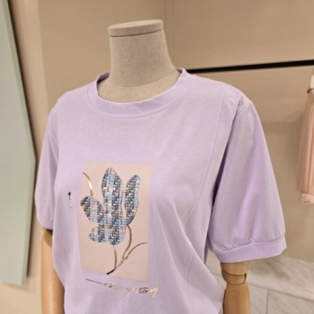 그린티 라운드 티셔츠