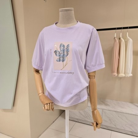 그린티 라운드 티셔츠