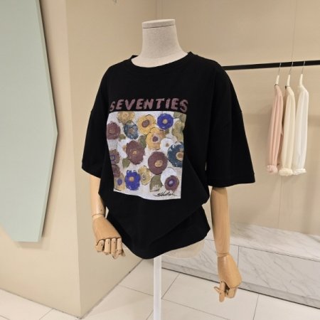 박시핏 플라워 레터링 라운드티셔츠