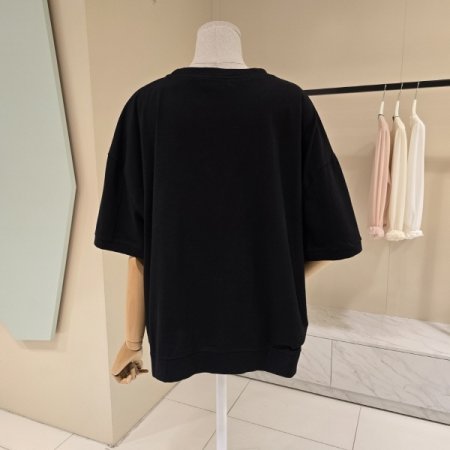 박시핏 플라워 레터링 라운드티셔츠