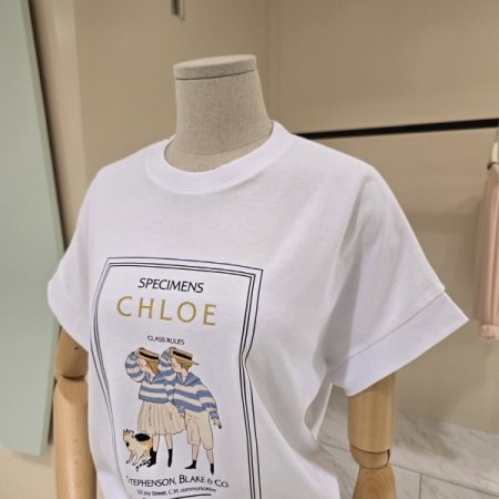 캡소매 레터링 라운드 티셔츠