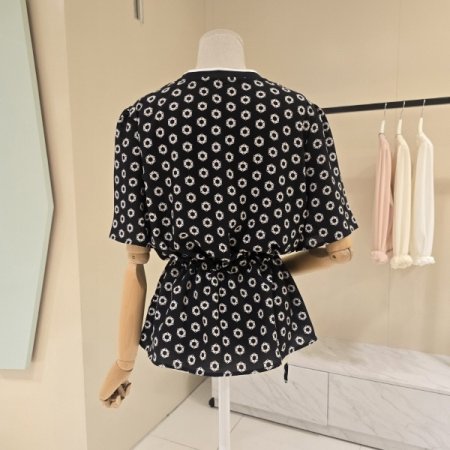 프린트 라운드 스트링 시폰블라우스