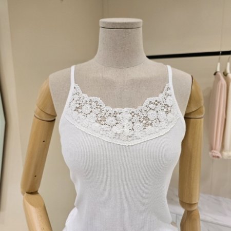 신골지 레이스 민소매 티셔츠