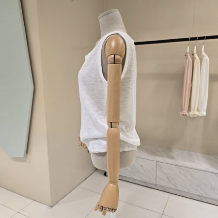 단추 이중 민소매 니트