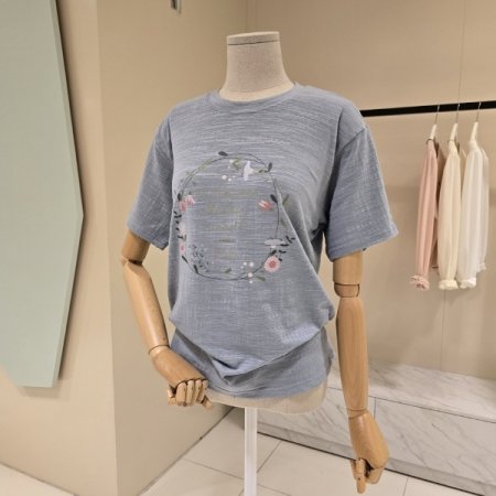 플라워 레터링 라운드 티셔츠