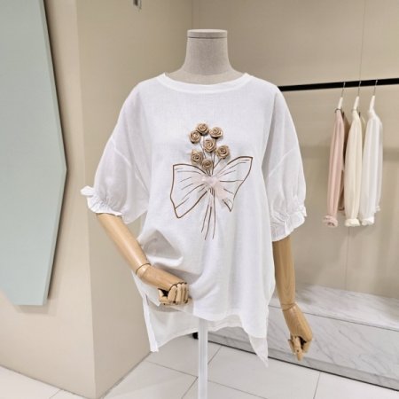 로즈 리본 언발 라운드 티셔츠