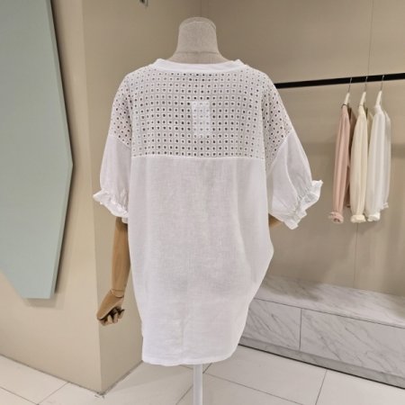 로즈 리본 언발 라운드 티셔츠