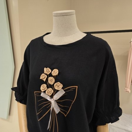 언발기장 로즈리본 라운드티셔츠