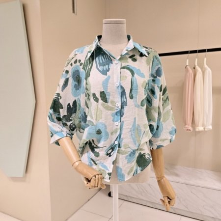 민트 플라워 큐빅 루즈핏 블라우스