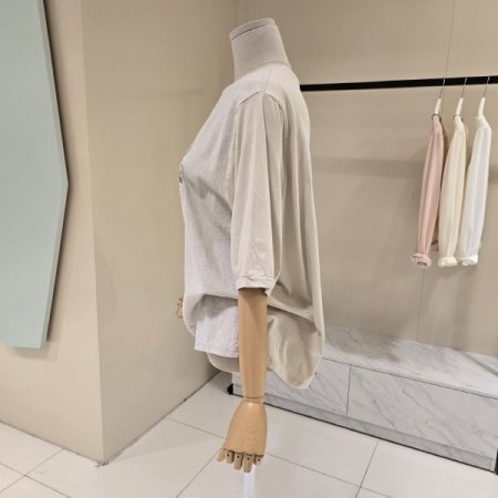 화분 레터링 라운드 티셔츠