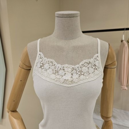 크림 레이스 골지 민소매티셔츠