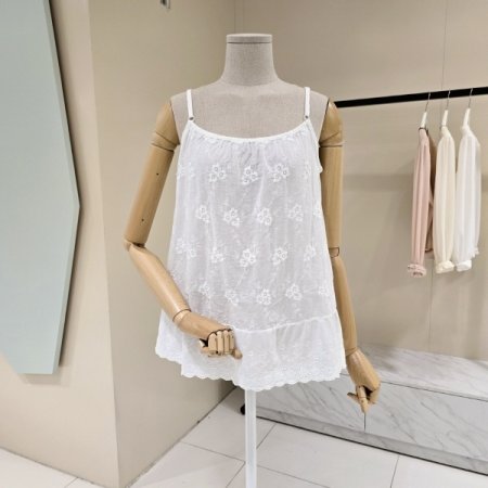 어깨끈 자수 민소매티셔츠