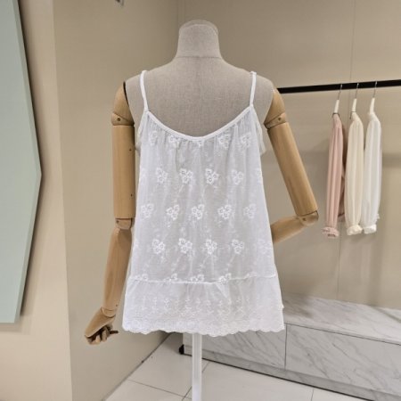 어깨끈 자수 민소매티셔츠