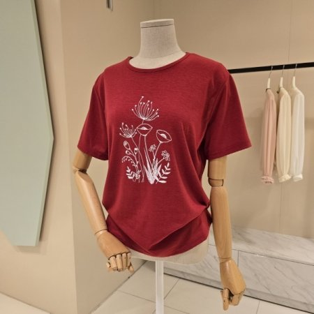 스케치 라운드 티셔츠