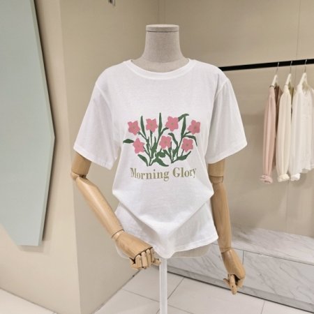 모닝 글로리 라운드 티셔츠