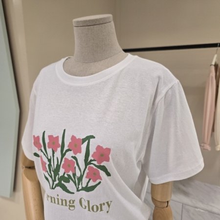 모닝 글로리 라운드 티셔츠