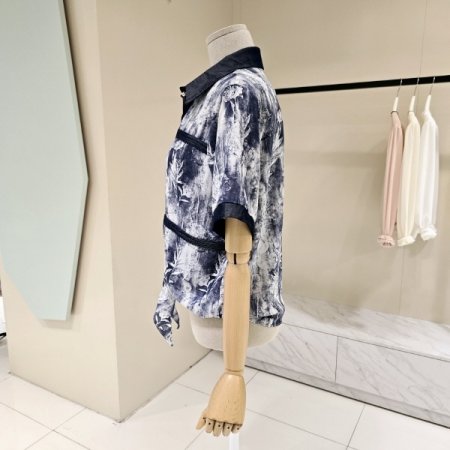 배색 묶음 카라 블라우스