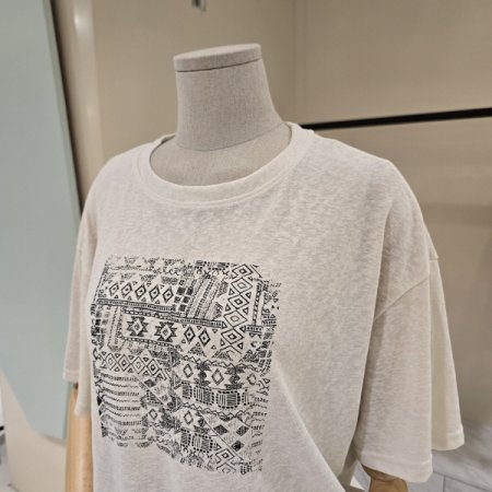 라운드 그래픽 레터링 티셔츠