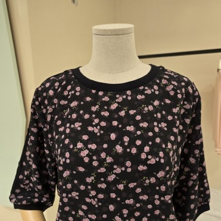 핑크로즈 라운드 시폰블라우스