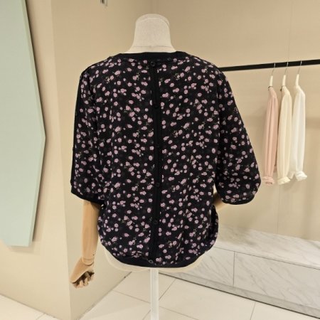 핑크로즈 라운드 시폰블라우스