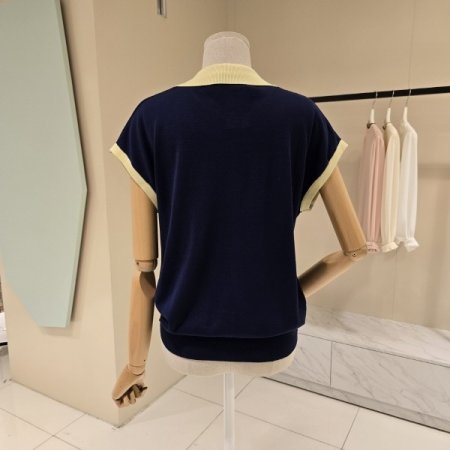 캡소매 카라배색 니트가디건