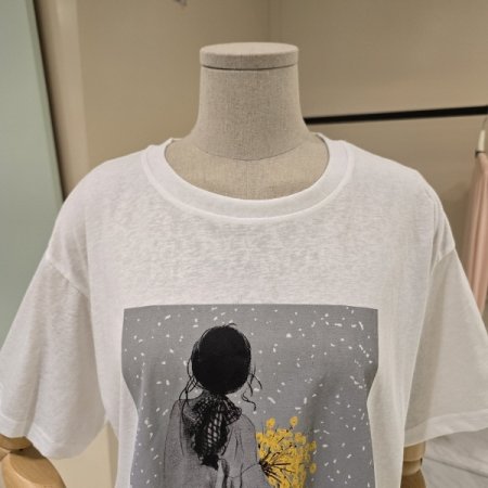 박시핏 꽃비 레터링 라운드티셔츠